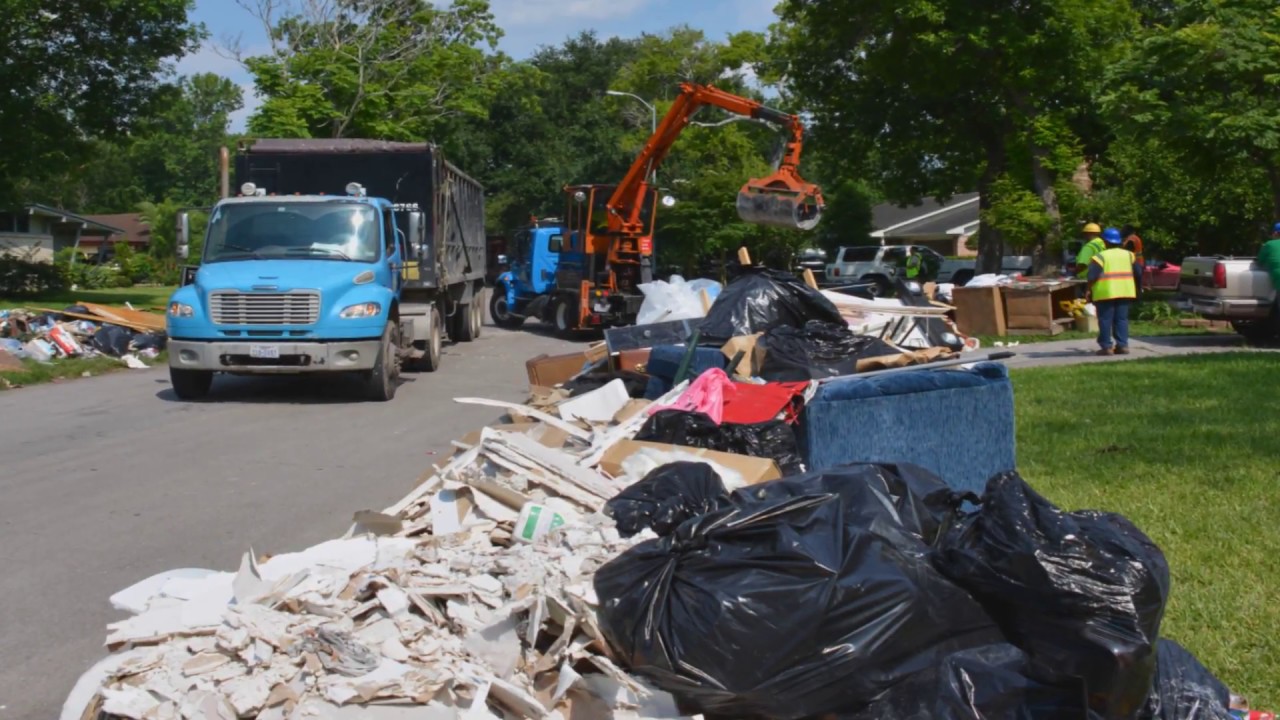 The Importance of Debris Cleaning: Keeping Your Surroundings Safe and Clean